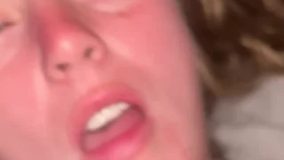 Watch her have a orgasm